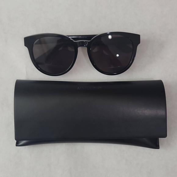 YSL SUNGLASSES Saint Laurent Black Sunnies with CASE AUTHENTIC - Picture 9 of 12
